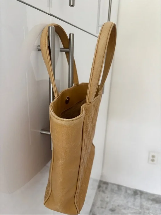 CHANEL Camel Embossed Checker Tote - Picture 4 of 8